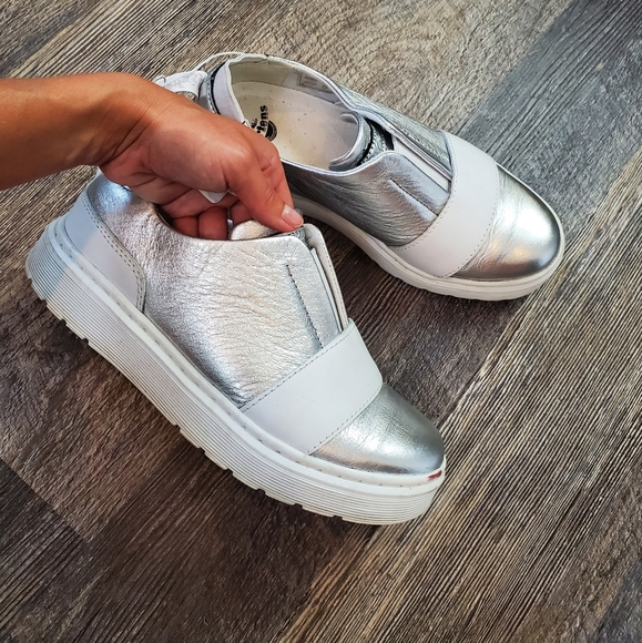 Dr Martens Lylah 5 Slip On Sneakers Metallic Leather Women - Picture 10 of 14